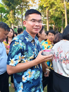 นายสุทธิศักดิ์ โภคาพานิช สหกรณ์จังหวัดสิงห์บุรี พร้อมด้วย ... พารามิเตอร์รูปภาพ 1