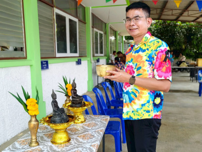 นายสุทธิศักดิ์ โภคาพานิช สหกรณ์จังหวัดสิงห์บุรี พร้อมด้วย ... พารามิเตอร์รูปภาพ 1