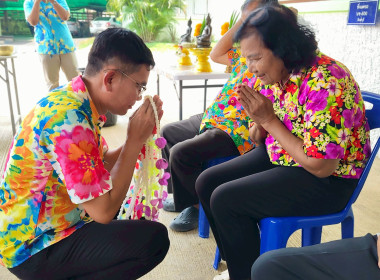 นายสุทธิศักดิ์ โภคาพานิช สหกรณ์จังหวัดสิงห์บุรี พร้อมด้วย ... พารามิเตอร์รูปภาพ 3